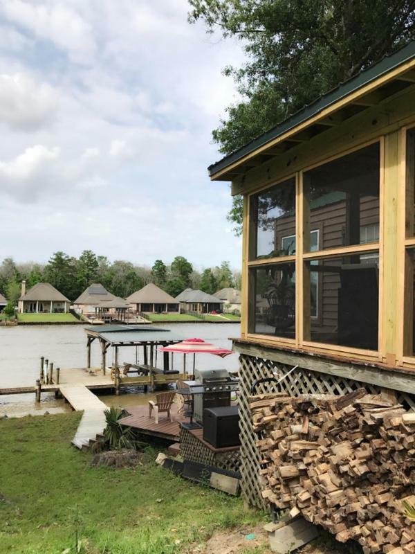 Cozy Cabin On The Bayou Villa Maurepas Exterior photo